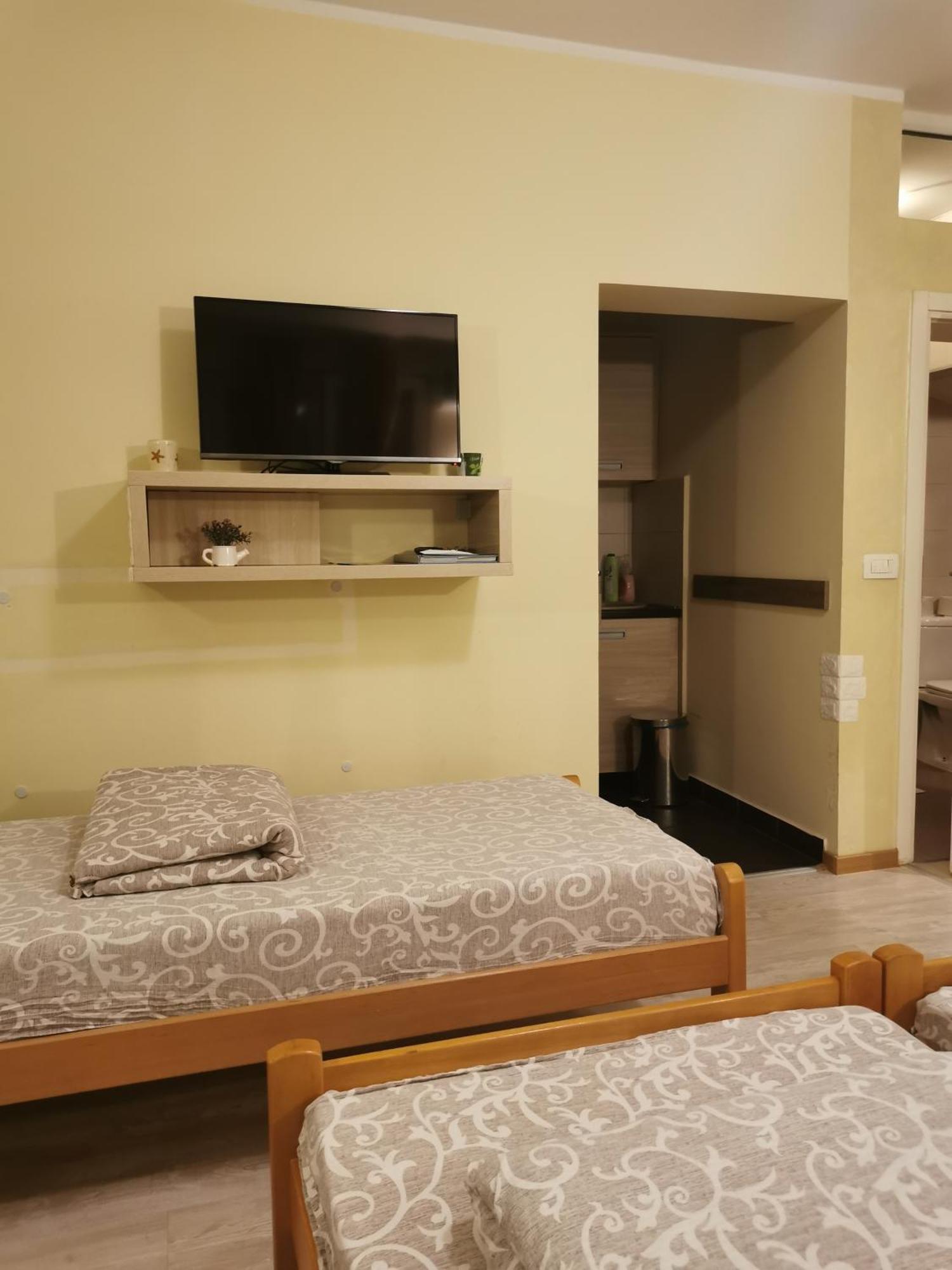 Apartamento Agape Downtown Belgrado Habitación foto